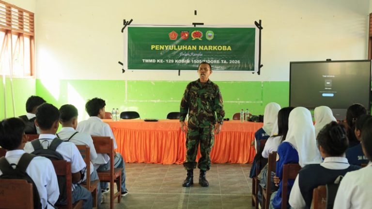Selamatkan Masa Depan Bangsa, Satgas TMMD ke-129 Kodim 1505/Tidore Gelar Penyuluhan Bahaya Narkoba Hari Ini